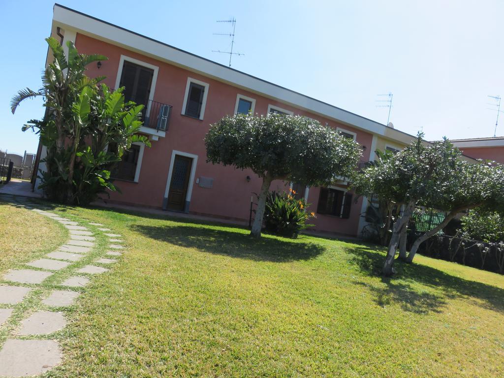 Case Vacanze Residence Trinacria Acireale Exterior foto